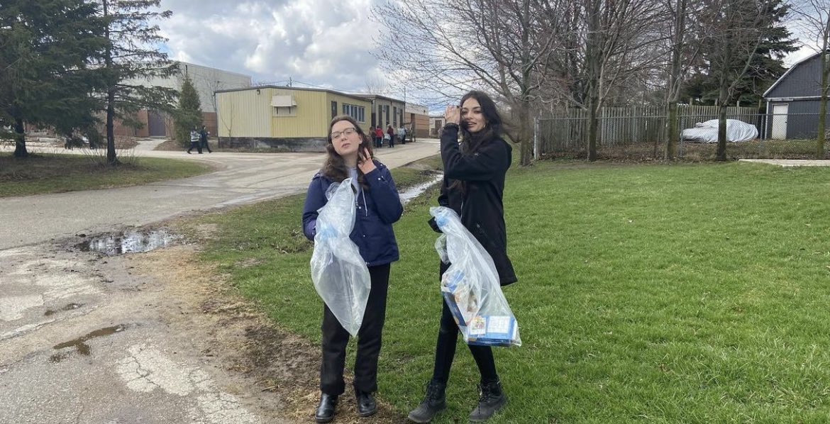 stjenviro's tweet photo. Happy Earth Day! Thank you to everyone who came to the outdoor cleanup yesterday! We collected over 25 bags and the school yards we’re looking cleaner and greener!🌏💚 https://t.co/ZcuWZx9MK9