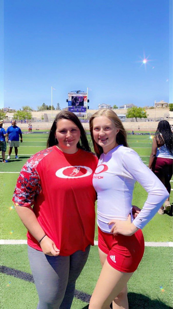 Congratulations to Paige and Kylee for advancing to Regionals!! Way to go girls!