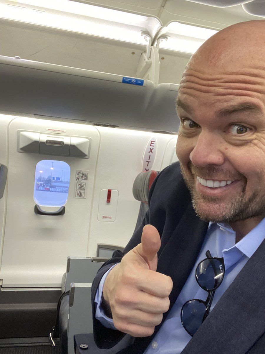ChrisStigall's tweet photo. Maskless in an empty exit row. I feel like Tim Robbins after tunneling out of Shawshank. #makeflyinggreatagain ๐บ๐ธ๐ฉ https://t.co/SLKnFZyC7p