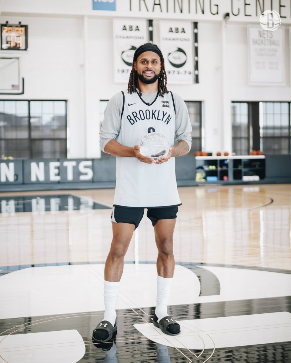 NBA_AU's tweet photo. Congratulations to @Patty_Mills for being announced as the recipient of the Joe Dumars Trophy for winning the 2021-22 NBA Sportsmanship Award! 🇦🇺
Image via: @BrooklynNets
#NBA75 #NetsWorld https://t.co/bvM3nIJKd7