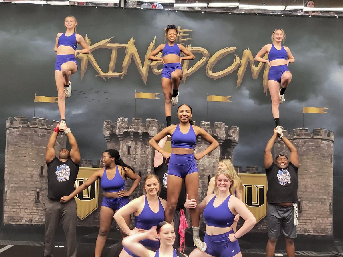 USA_AllStars's tweet photo. One more day until TITANS hits the World's🌎 stage. Good Luck TITANS! ❤️🖤💙

#Worlds #AllstarAthlete #StaffordVA #AllstarCheer https://t.co/heGAoWBW1R
