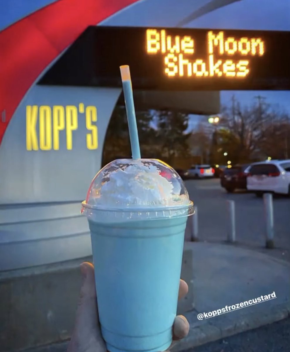koppscustard's tweet photo. Who said the βrainy day bluesβ had to be a bad thing? Donβt let this rain stop you from trying our Blue Moon Shake! ππβοΈ
#KOPPS #KoppsFrozenCustard #BlueMoonShake #ShakeOfTheMonth #AprilShake #BlueMoon #KoppsCustard #KoppsBlueMoon #RainyDayBlues #TreatYourself https://t.co/iCYOpbSznH