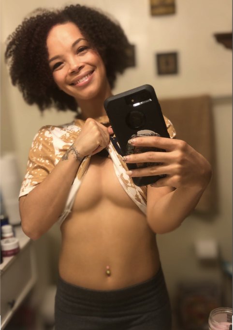 😊 https://t.co/hgbDXqif9E<a href="/tag/birthdaygirl"class="tags"><span>#birthdaygirl</span></a>