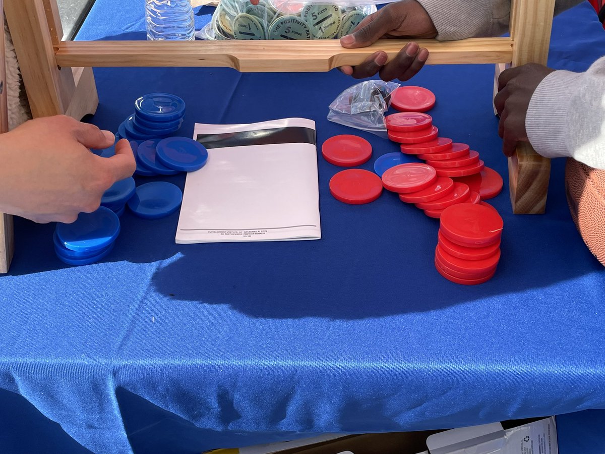 FN_Mariam's tweet photo. Connect 4 at our activation event! #settherecordstraight #RBAC https://t.co/ZerIILHOgy