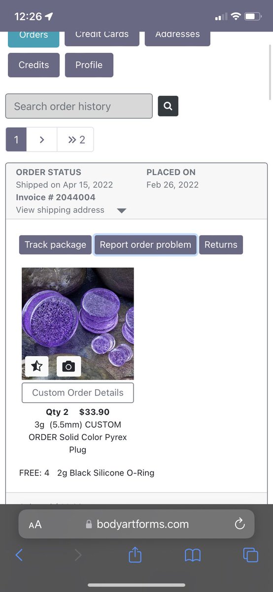 nea_louiseee's tweet photo. So disappointed in @bodyartforms . I ordered the purple February 26th to be custom made. They just got to me today. One of these things is not like the other 🙄 #BodyArtForms #Gauges #Plugs https://t.co/jY2c3drdQs