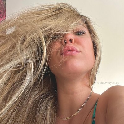 #NewProfilePic https://t.co/Bhwc09Jo2p<a href="/tag/newprofilepic"class="tags">#NewProfilePic</a>