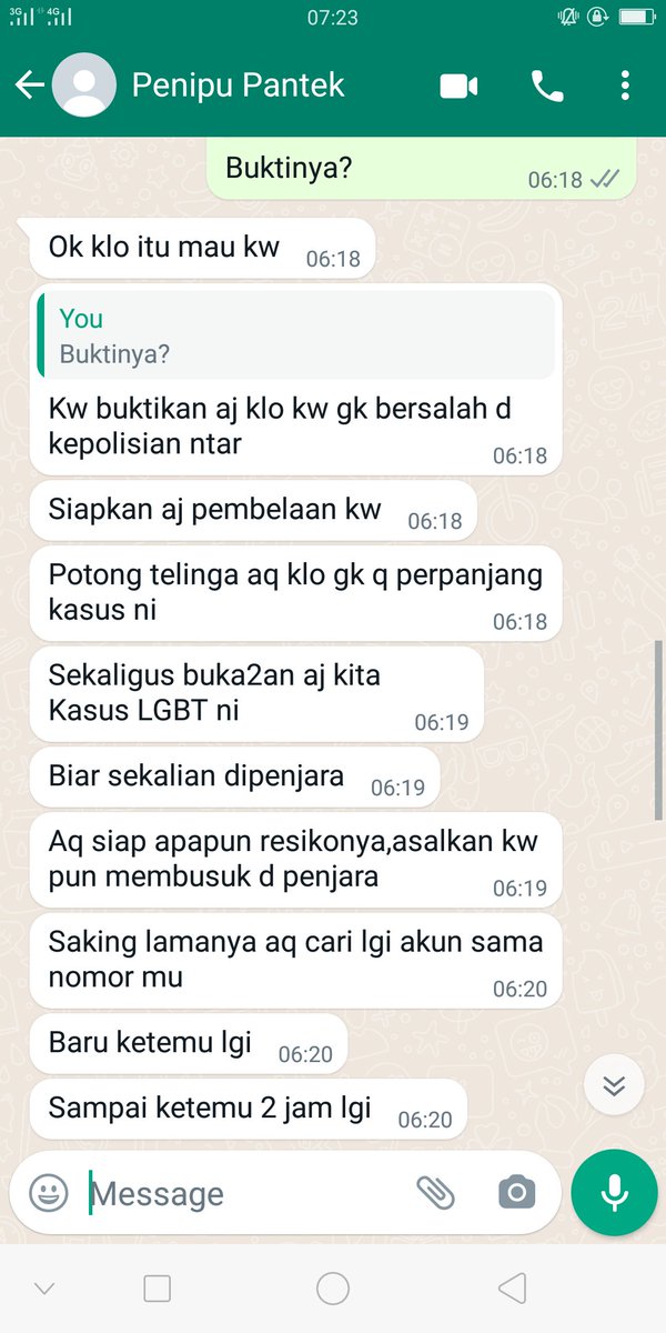 medepok's tweet photo. Mood banget pagi2 diancam penipuan duit palsu 100k..kira2 gue dipenjara brapa tahun ye?

Hadeuh.. https://t.co/i8qKSsAdEI
