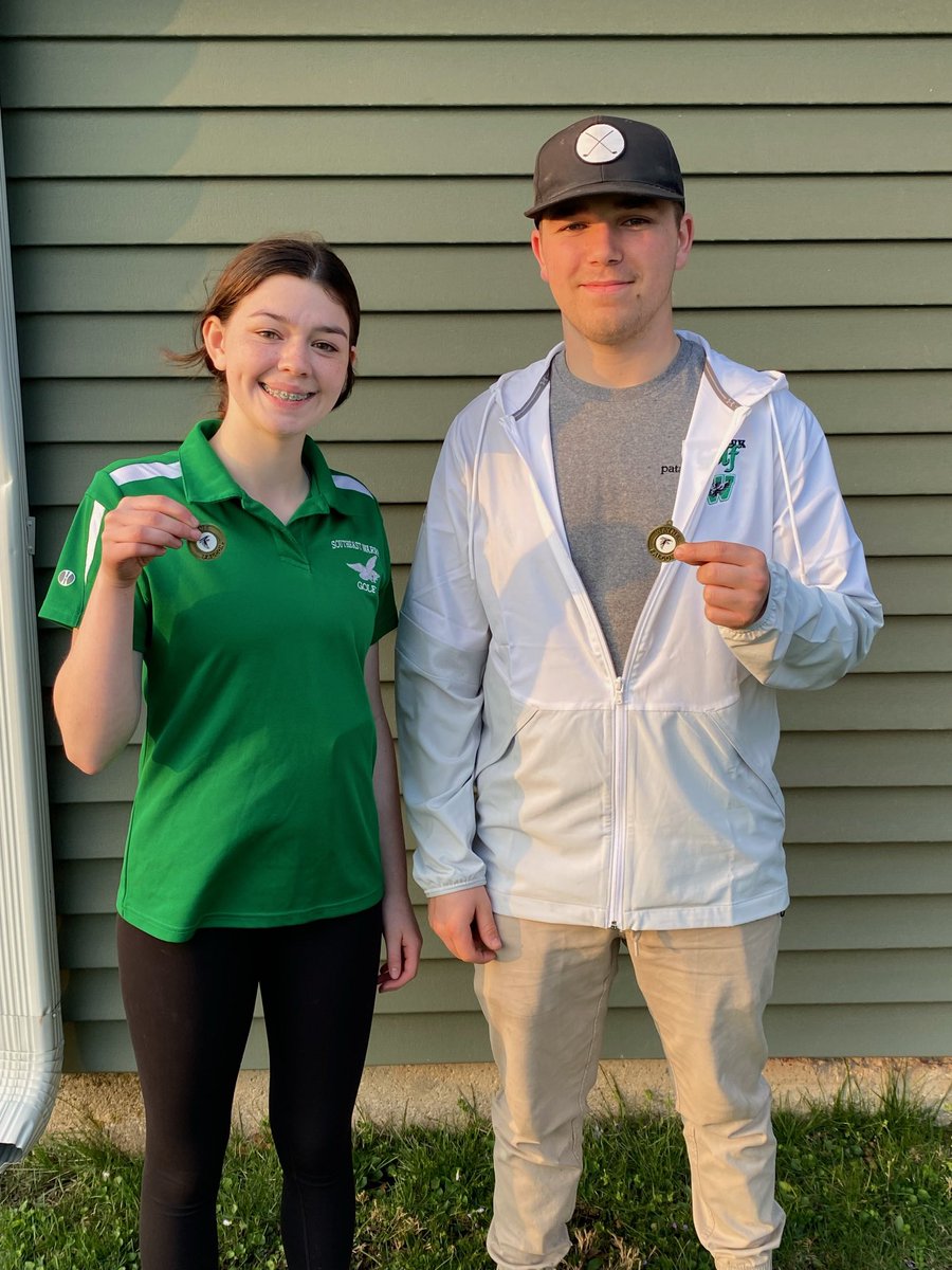 SEWWarhawks's tweet photo. Brock shot a 41 and Kate shot a 62 https://t.co/2tNJ7MlACx