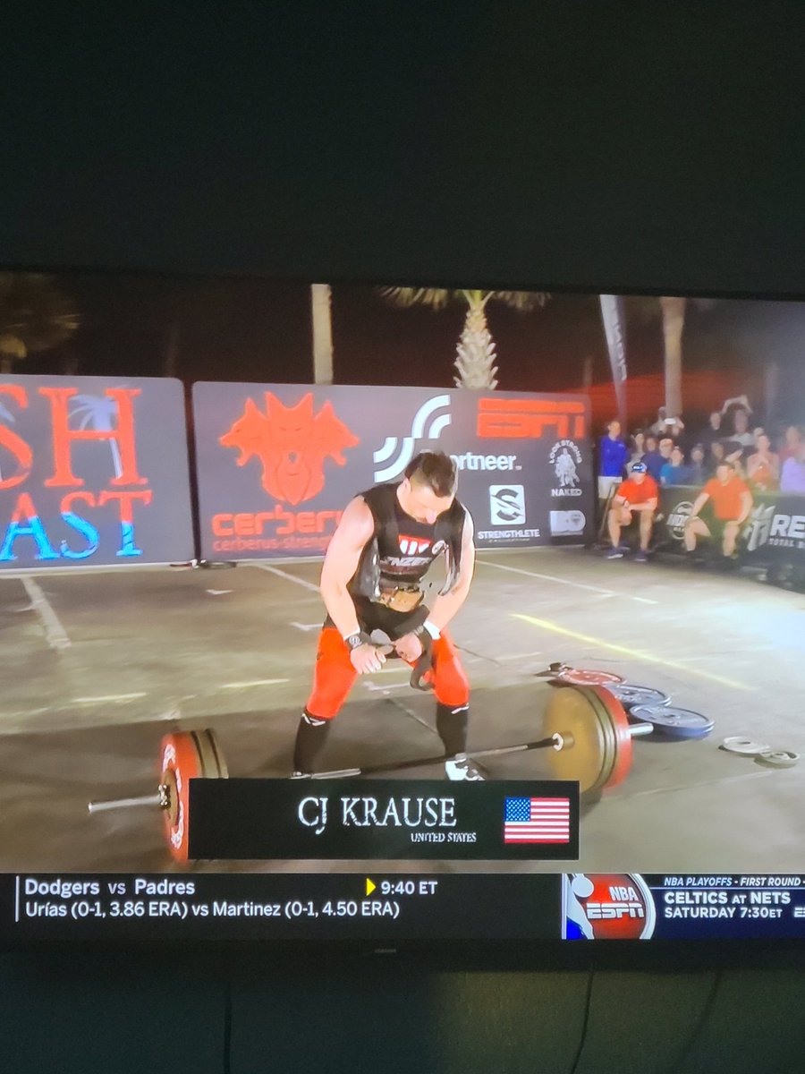 t3xassteelers's tweet image. Eyyyyy my boy @KidFlashFF on TV! Congrats on the world record 💪 715 pound deadlift