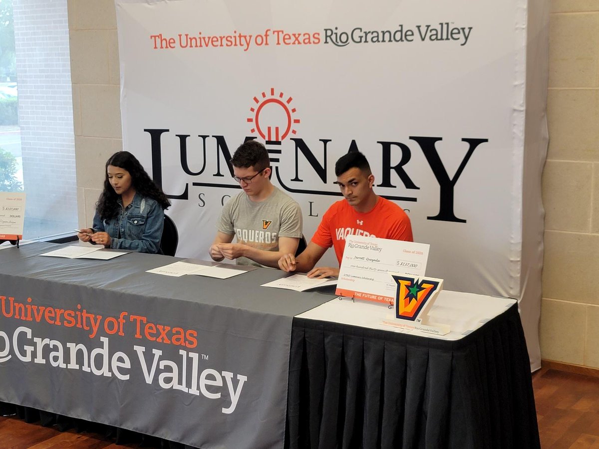 Jeannette Quezada (@jquezada_ssms) on Twitter photo Today Jarrett had his signing ceremony for the Luminary Scholarship he was awarded thru UTRGV. We are so proud of his accomplishments and look forward to what the future holds for him.🥰 <a href="/MSynergi4/">MHS SYNERGI^4 STEM and P-TECH Advanced Academy</a> <a href="/MontwoodHoops/">Montwood Boys Basketball</a> <a href="/MontwoodHS/">David Herrera</a> Today Jarrett had his signing ceremony for the Luminary Scholarship he was awarded thru UTRGV. We are so proud of his accomplishments and look forward to what the future holds for him.🥰 <a href="/MSynergi4/">MHS SYNERGI^4 STEM and P-TECH Advanced Academy</a> <a href="/MontwoodHoops/">Montwood Boys Basketball</a> <a href="/MontwoodHS/">David Herrera</a>