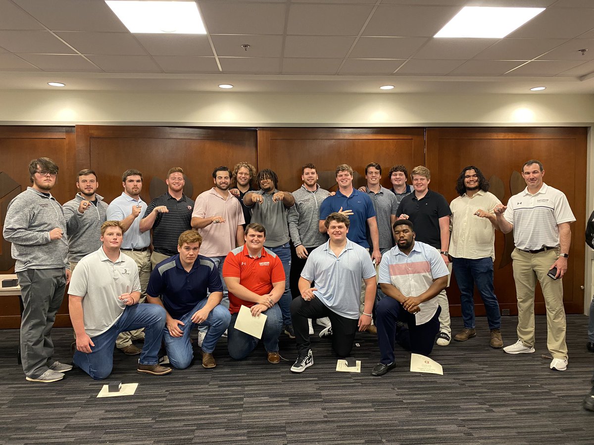 Vince Munch tweet media