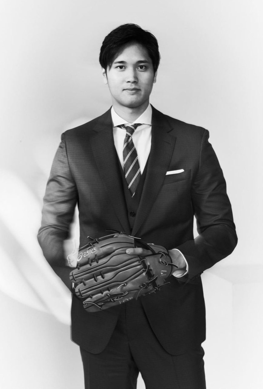 suit shohei ohtani