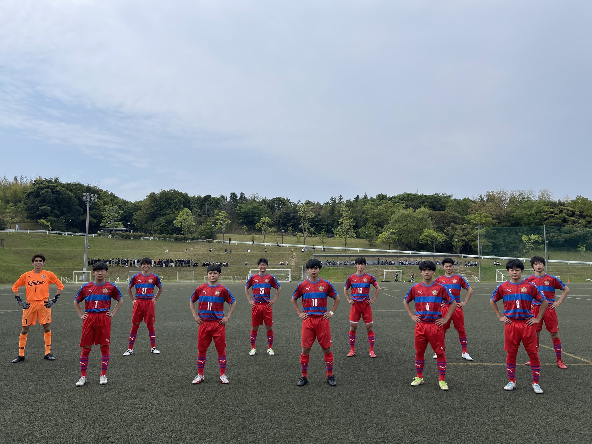 Chukyo Hs Soccer 中京大中京サッカー部 県1部リーグ Vs日本福祉大学附属高校 キックオフです T Co 9ovajs2if4 Twitter