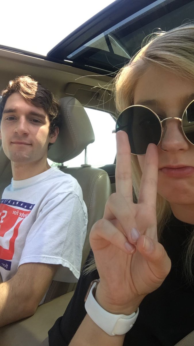 kelsooo98's tweet photo. #10ToesDown forever and always 💕 Happy 5 years https://t.co/uRriYOBiOF