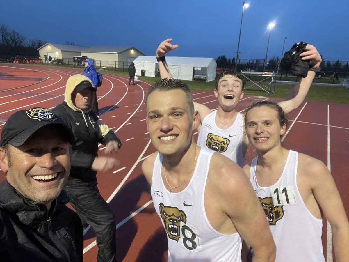 PaulRiceOU's tweet photo. 5K / 1500 guys got it done on the home track tonight!!!
Adam J.  14:50.  PR
Adam  H. 14:53. PR
Colin         14:57. PR
Trey.          3:55.  PR
Shawn.     4:00. PR
Connor G with the nice pacing job in the 5K!
@OaklandTrackXC @ELOUInvite https://t.co/nfeyygKJJe