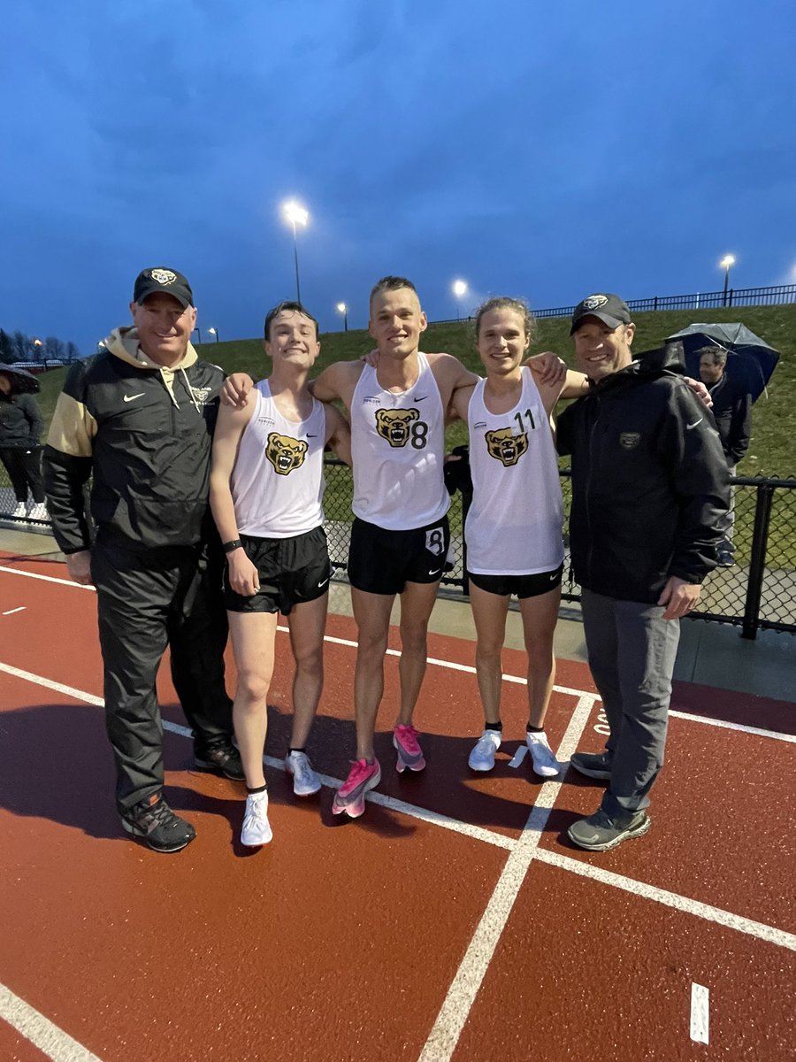 PaulRiceOU's tweet photo. 5K / 1500 guys got it done on the home track tonight!!!
Adam J.  14:50.  PR
Adam  H. 14:53. PR
Colin         14:57. PR
Trey.          3:55.  PR
Shawn.     4:00. PR
Connor G with the nice pacing job in the 5K!
@OaklandTrackXC @ELOUInvite https://t.co/nfeyygKJJe