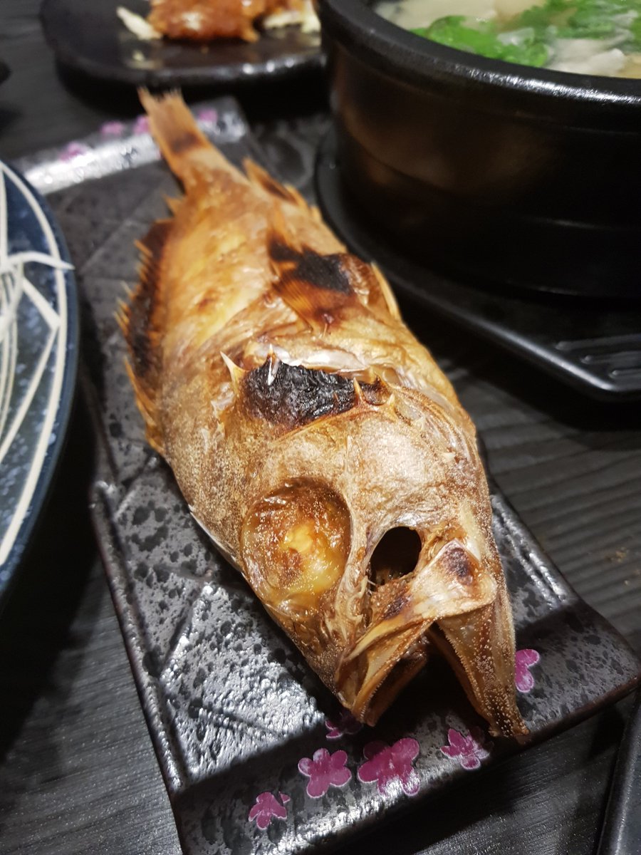 AbrahamSenior1's tweet photo. My best food is fish. Fish is delicious when grilled.
Everyone, let's eat and Twitter
@GENESIS_SENSHI

@GHARLIERA1

#GENE_SIS 

Discord : 동해물#8586 https://t.co/W0J2WRw9Hr