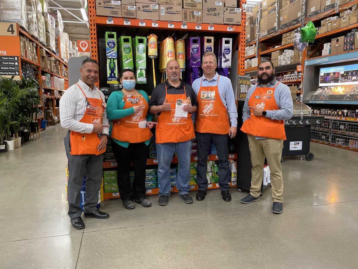 Really proud of the level of engagement of associates and our Department supervisors driving our day to day business. Store 6617 is ready to drive spring sales and service!