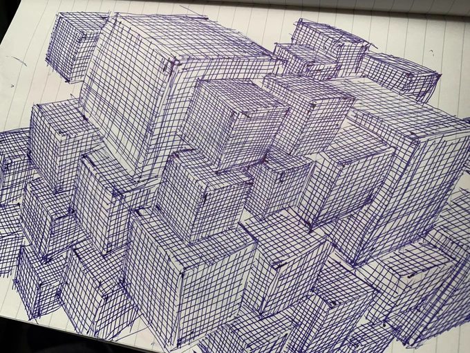 病院の待合室などで
息子を落ち着かせるためにお絵描きをよくしてあげるのですが、
そのノートの一部です。
息子は箱と魚しか描くことを許してくれない🤣
キューブ状のものと魚、ちょっとしたアート作品のようだ 