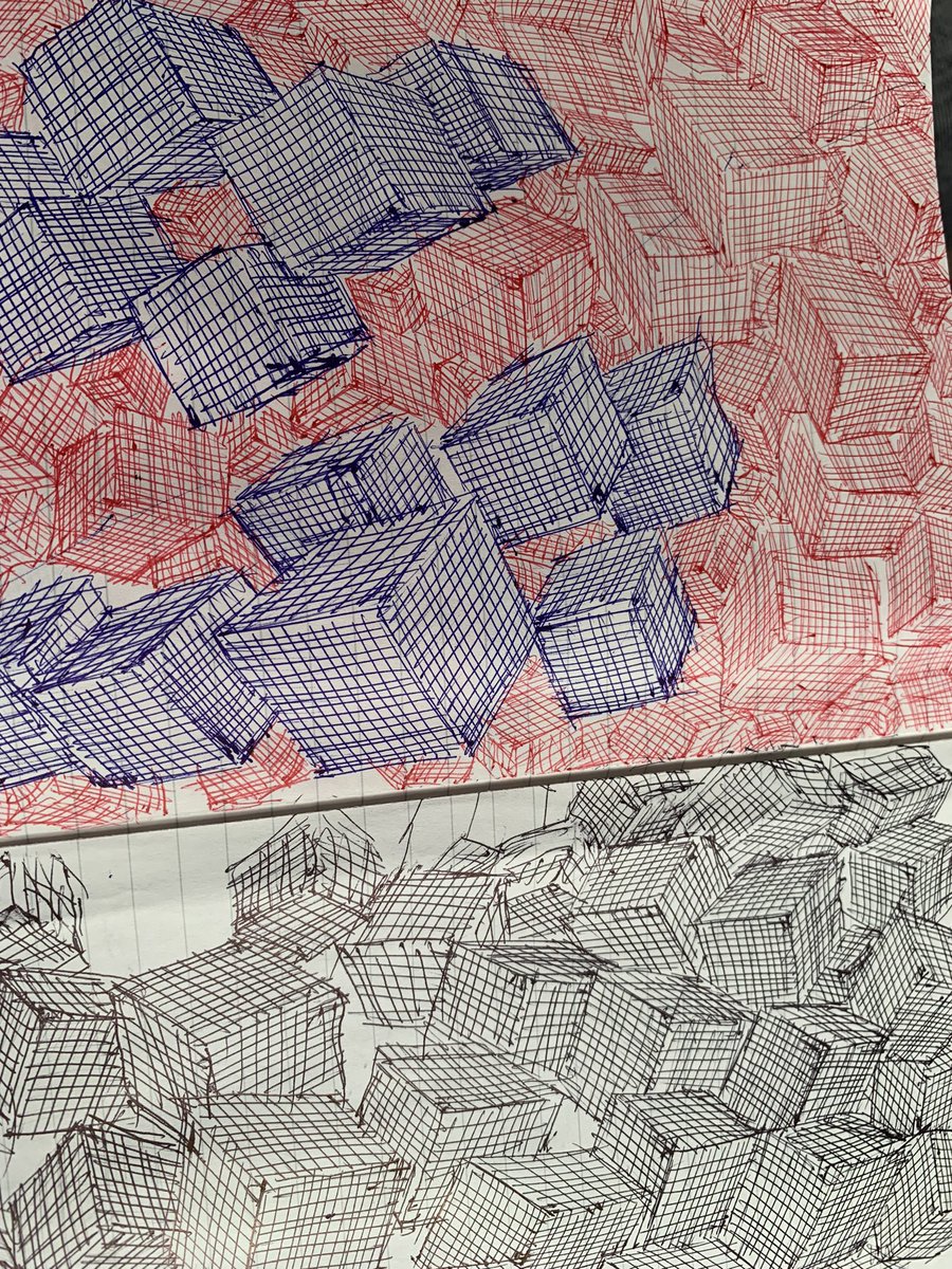 病院の待合室などで
息子を落ち着かせるためにお絵描きをよくしてあげるのですが、
そのノートの一部です。
息子は箱と魚しか描くことを許してくれない🤣
キューブ状のものと魚、ちょっとしたアート作品のようだ 