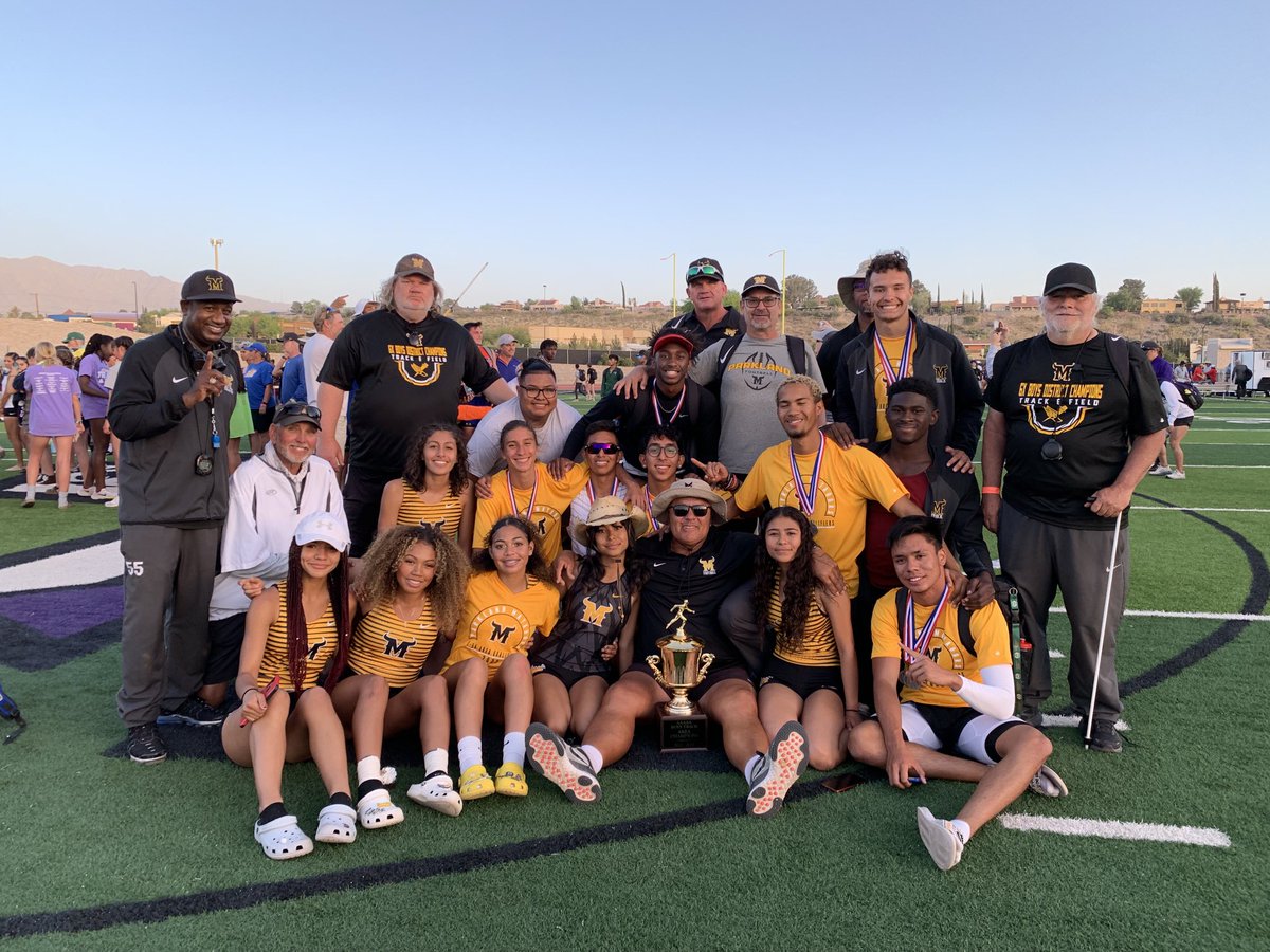 jdherna4's tweet photo. Parkland Boys makes it 2 in a row area championships!!#LTH https://t.co/QxYV3tEdqo