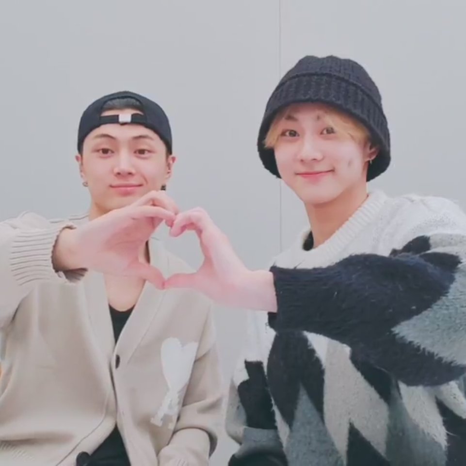 sunwoonoona0412's tweet photo. 20 PESOS GCASH GIVEAWAY BC JAYWON LIVE 🫶
— like & rt
— follow i optional
— reply "JAYWON LAYAG SO MUCH"
— ends tom 12mn
#jaywon #jaywonlive #jaywonlayag https://t.co/o7mH6u6Cng