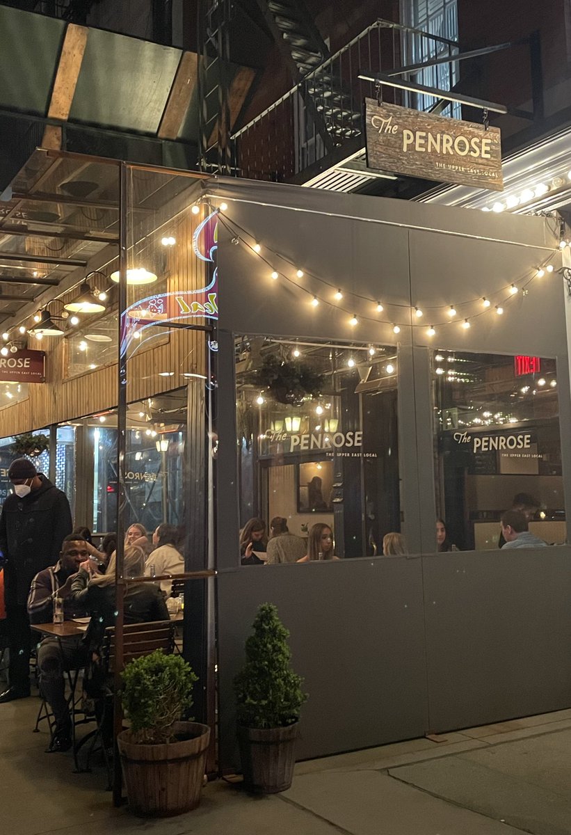 The Martini — considered an iconic New York beverage is apparently having a moment🍸

I caught up with “America’s Top Mixologist”<a href="/MyMixologist/">Brian Van Flandern</a> and swung by the Penrose on the Upper East Side to find out more…

Story coming up at 10 PM on <a href="/fox5ny/">FOX 5 NY</a>