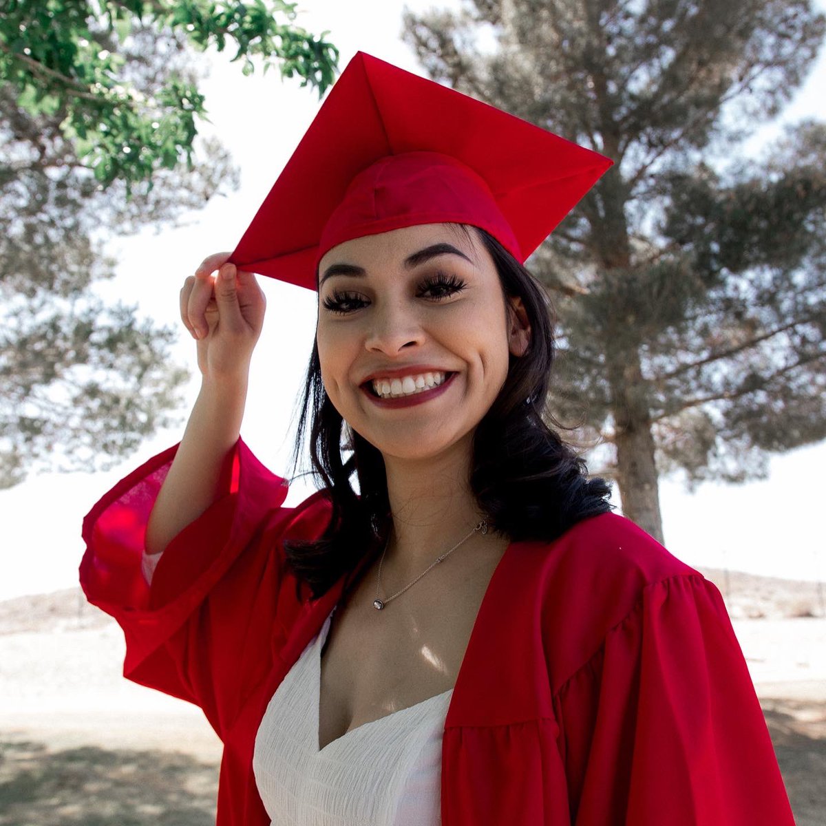 DomPardini's tweet photo. my love graduated, i’m so proud of her https://t.co/6VKcnqUkkU