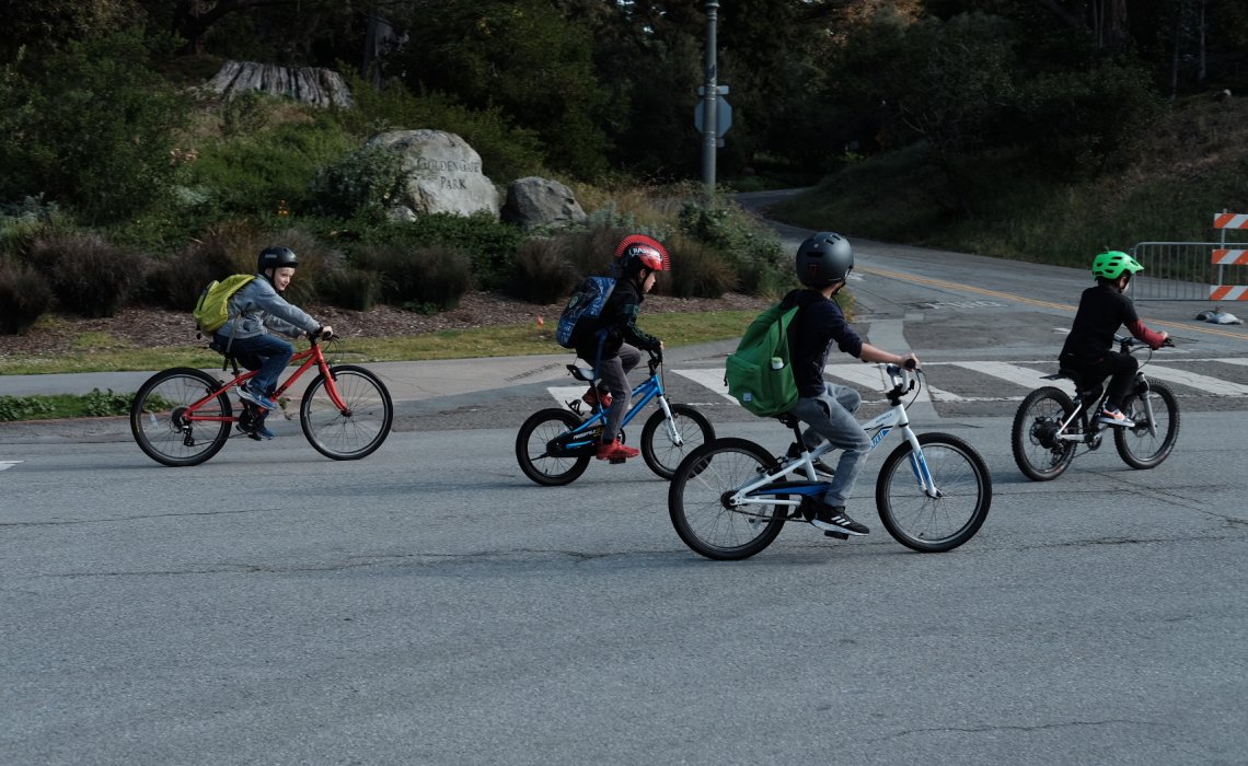 Kids and parents from #NewTraditions gathered on JFK Drive for #bikeandrollsf this morning! Lots of kids have learned to bike here in the last couple years, the parents say, and they love rolling down it as a group as part of their #sfsaferoutes to school!