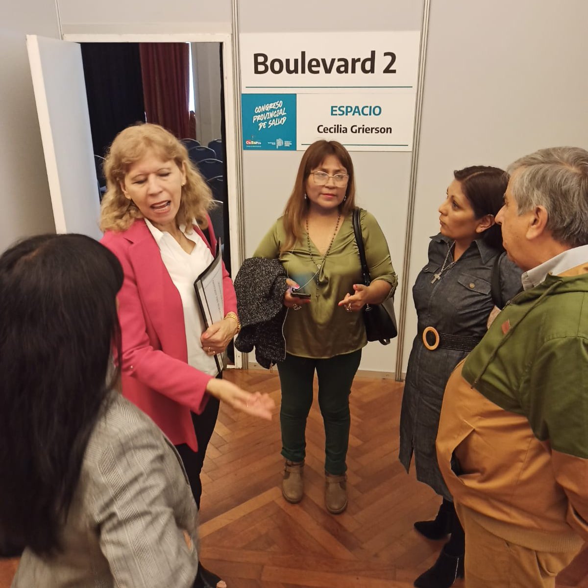 marianouset's tweet photo. En el #congresoprovincial de salud presentamos los programas #IncluiMe y #FloreSer que el equipo de @crosalesmuni del hogar municipal del anciano, lleva adelante.
@CarlosGabbarini
@PiliGarciaU @IsaMartinez2021
@regsanuno
@SaludBAP https://t.co/2YZXYuVeDG