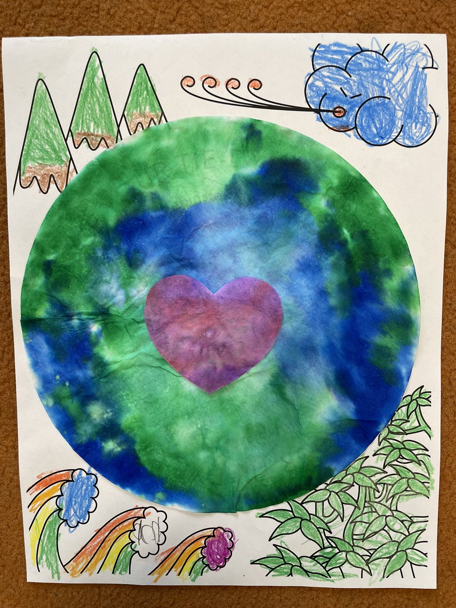 Barb_Whit3's tweet photo. Earth Day crafts and planting #EarthDay #KStrong #LearningIsFun @SandersSMES https://t.co/6UqhBqClWe