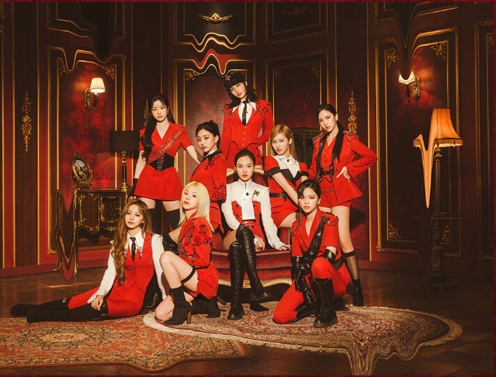 LENKAZUKI's tweet photo. NiziUの合間にTWICEパイセン、ITZYパイセンも聴いてますよ🎵
#TWICE #Perfect_World #ITZY #Voltage https://t.co/2njgoJjhg0