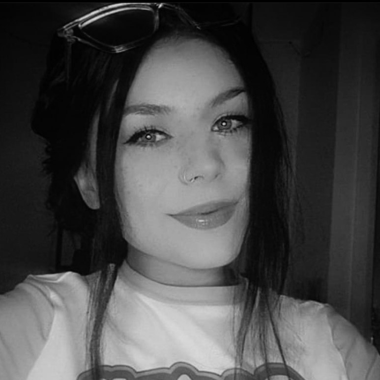 ArtbyRebeccaaa's tweet photo. #NewProfilePic https://t.co/0tNXysY7cm