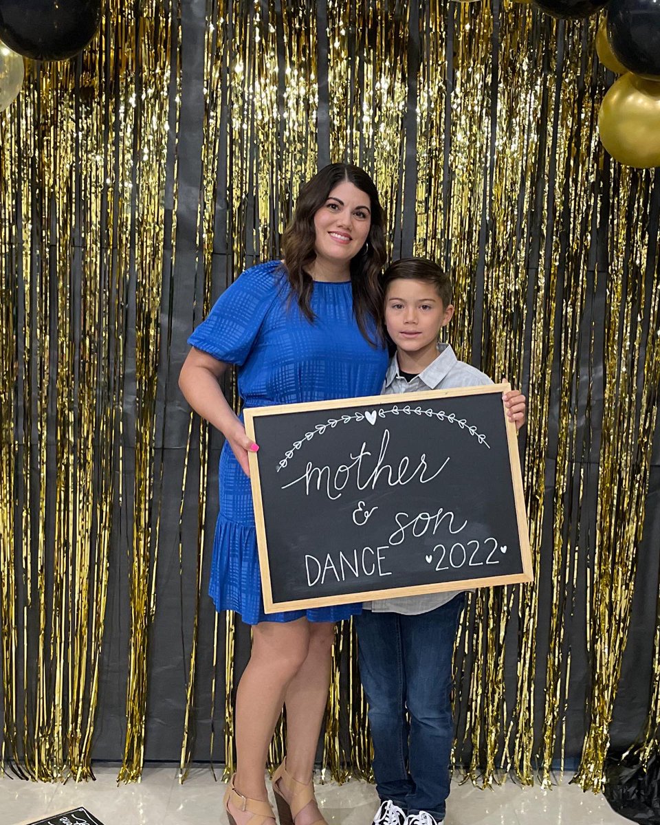 Asavsam's tweet photo. Tonight I had the best date night with my number one guy!  @NISDKuentz https://t.co/J4IsOH8PH0
