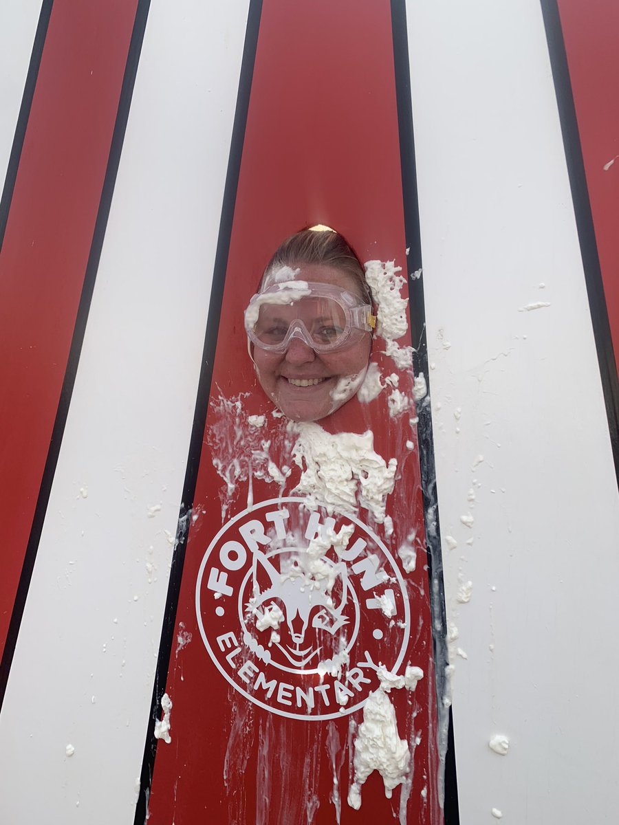 FHEScounselor's tweet photo. Spent 2 hours being pie-d in the face by my wonderful students! @mrspazfhes @FortHuntPTA https://t.co/MnGdinOuA7
