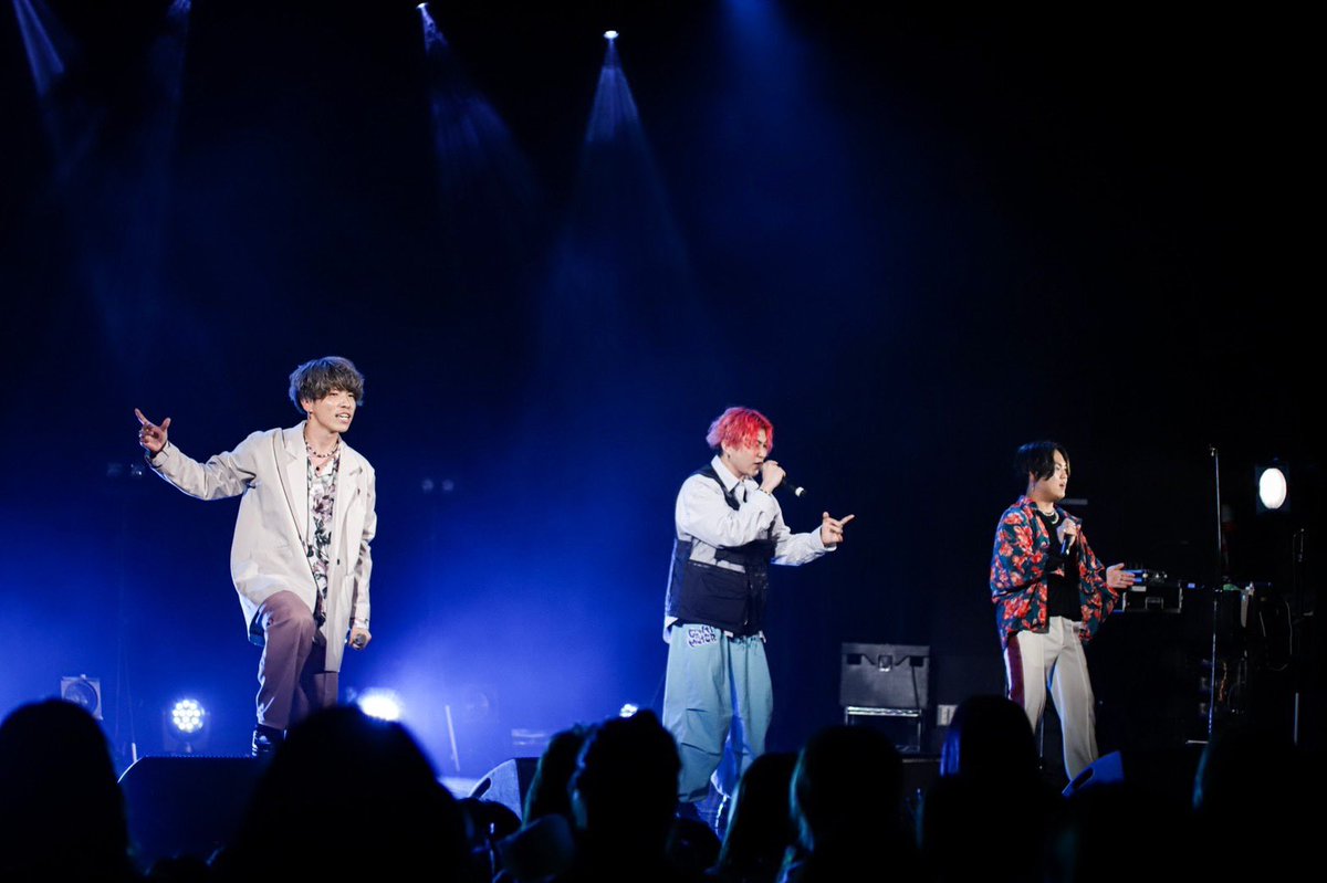 kento_spn's tweet photo. たった一年でここまできた。

それは″あなた″と歩んできたからで
″あなたとだから″辿り着けた場所。

そして年内メジャーデビュー決定❗️

この先の方が過酷で厳しい。
でも俺は″あなた″といきたい。

″今までも これからも″

fanny 愛してる。

#Synphonyを有名に
#メジャーデビュー決定
#大拡散希望 https://t.co/XG6fBBa2zN