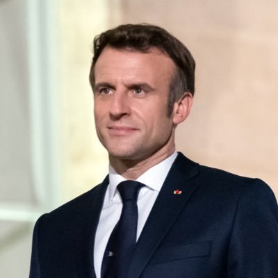 La Guadeloupe avec Macron tweet media