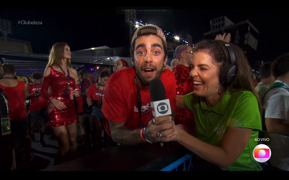 ZAMENZA's tweet photo. "PA, TE AMO MOLEQUE!!!!!!!!!!! DG, TE AMO!!!! O BRASIL AMA VOCÊS!!!!!!!!!!VOU FAZER O QUE FOR PRA VOCÊS GANHAREM!! FÉ EM DEUS!!!!!" (Scooby) #BBB22 https://t.co/Yc3HuDzdtx