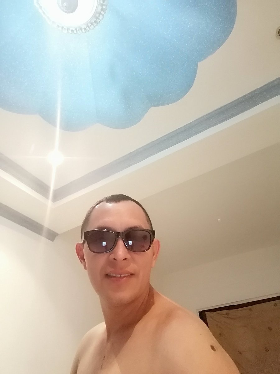 Bernabe50839676's tweet photo. Refrescandome https://t.co/kD1SLWs5Jl
