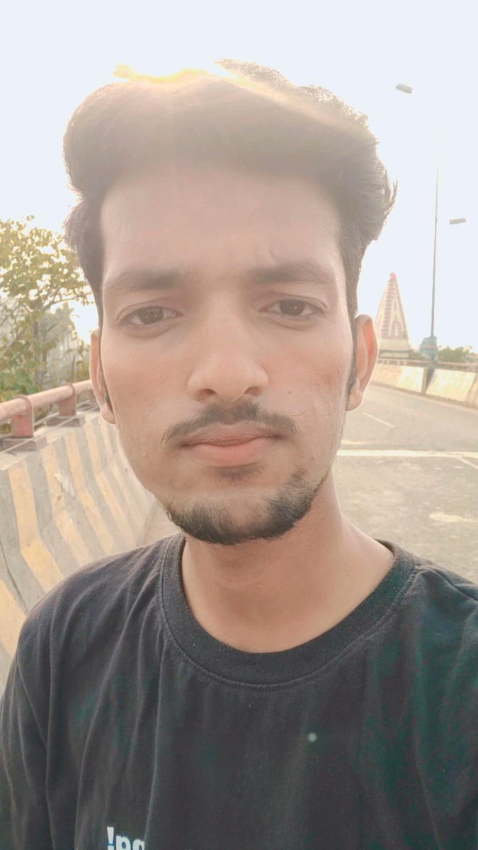 its_gunjan_'s tweet photo. Early morning my city 🙏 jai shri Ram ❤️😌 #HanumanJayanti2022 #muzaffarpur #JaiShreeRam https://t.co/ULDosF6j6n