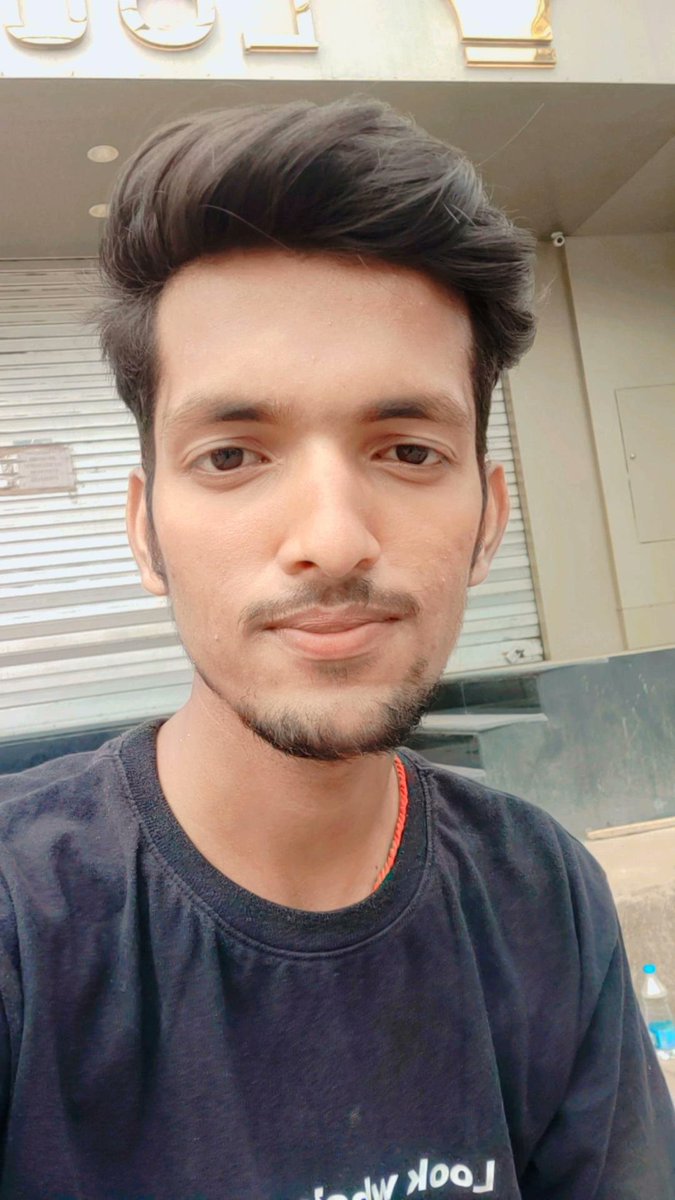 its_gunjan_'s tweet photo. Early morning my city 🙏 jai shri Ram ❤️😌 #HanumanJayanti2022 #muzaffarpur #JaiShreeRam https://t.co/ULDosF6j6n