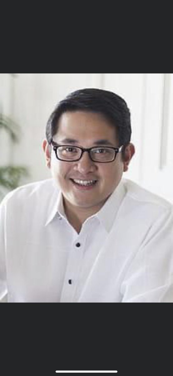 bingbongbarack's tweet photo. Btw, we should thank this guy for making the campaign of BBM a lot breezier and more compelling to the voting population. His passion for cosplaying as evidenced by the Hadouken including his latest masterwork: Leni the Beauty Queen made Leni the  ultimate LAUGHING STOCK. https://t.co/w7KKCaDiF3