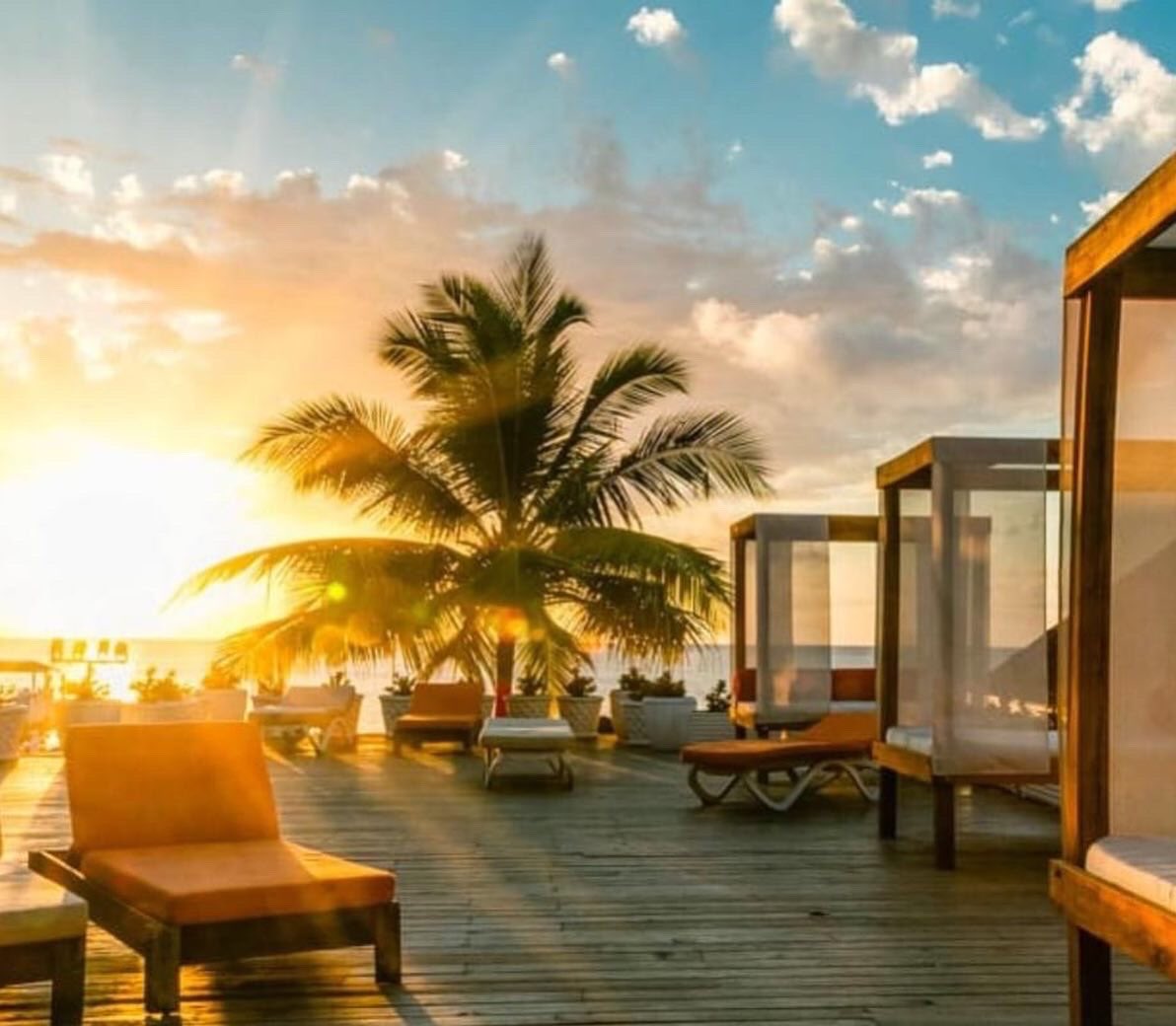 Nikaskw's tweet image. Let's GO to Montego Bay JAMAICA
Ft. Worth Dallas (DFW)
Royal Decameron Montego Beach (All Inclusive)
10/23-27/2022
Round trip for 2 $2176.00  
See One✈ Want One✈ Buy One Swbexpeditions@gmail.com 
MAKE this TRIP CATER to YOU!
* Prices may very until initial installment* #Jamaica
