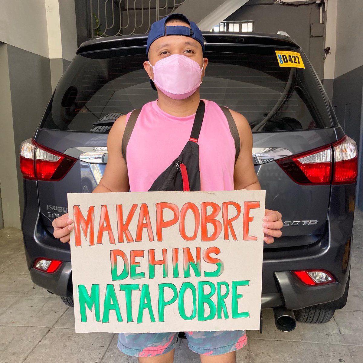 thewednesdayman's tweet photo. Ready for Pasay! 
#IpanloNa10ParaSaLahat 
#LeniKikoAllTheWay https://t.co/nLAQmjAd4o
