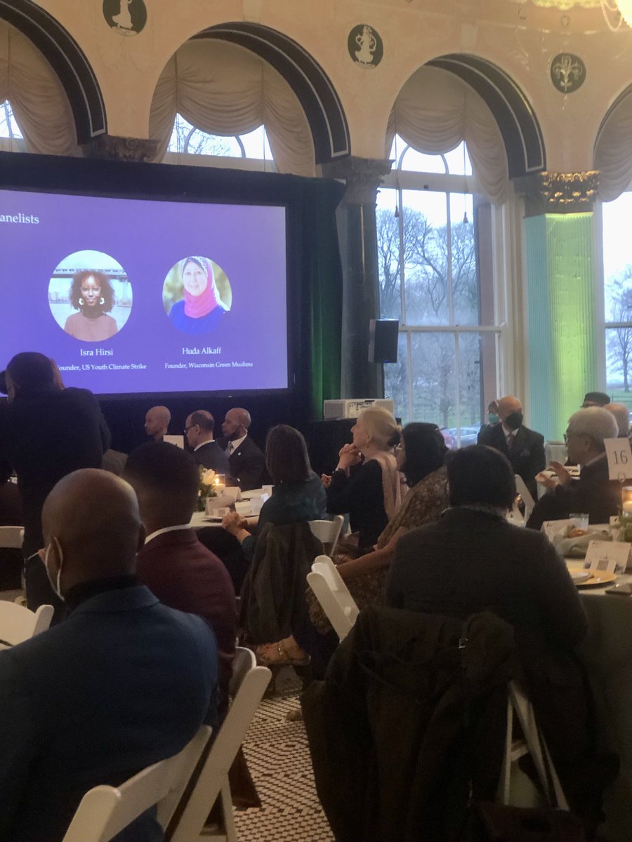 aicusa's tweet photo. #RestoringtheBalance #AIC's Ramadan Earth Day Gala at the beautiful South Shore Cultural Center #iftar https://t.co/IkZpIzm66G