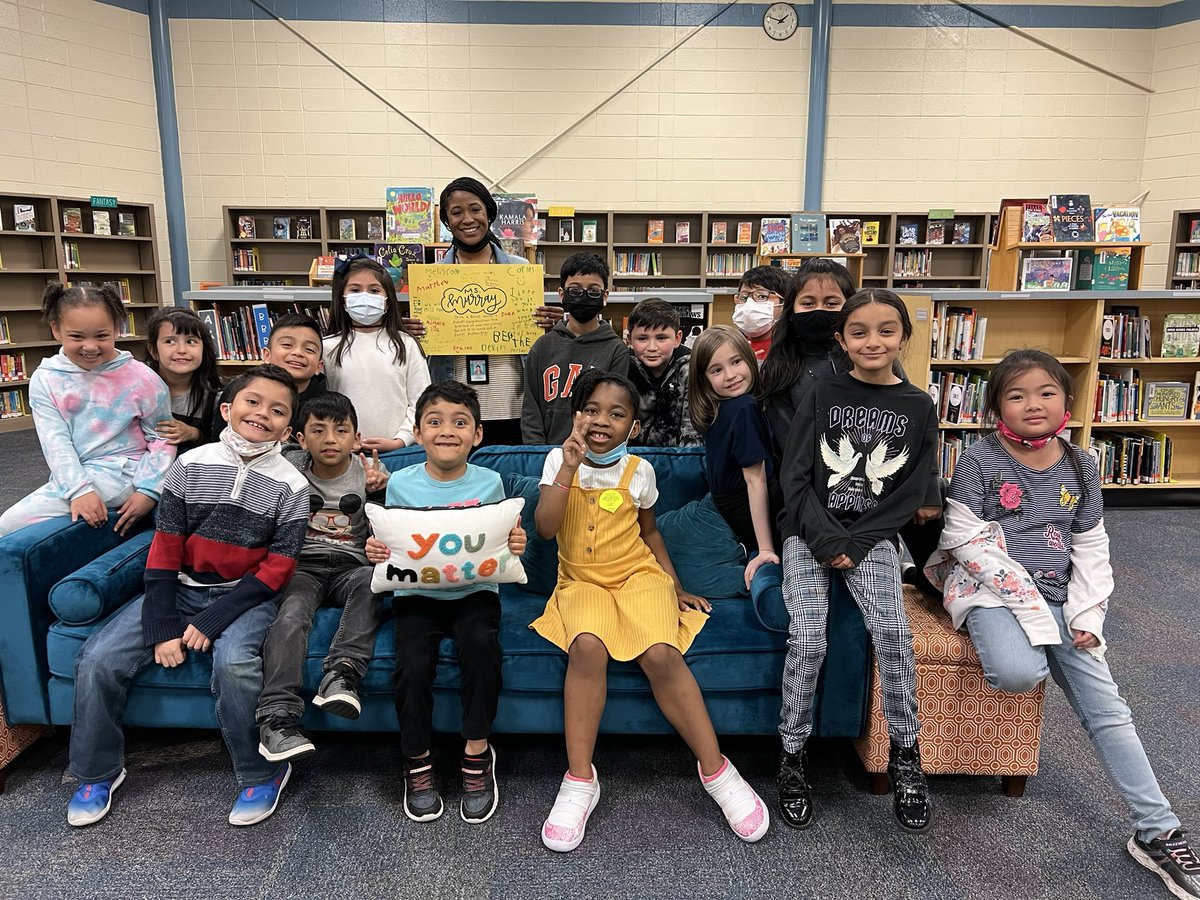 msluz2nd's tweet photo. Our AMAZING Ms. Murray is going to be missed so much by everyone here at @BirneyBobcats ! We came by the Media Center to visit her and say bye on her last day ❤️ thank you for everything, Ms. Murray! https://t.co/BpDGlMvXMu