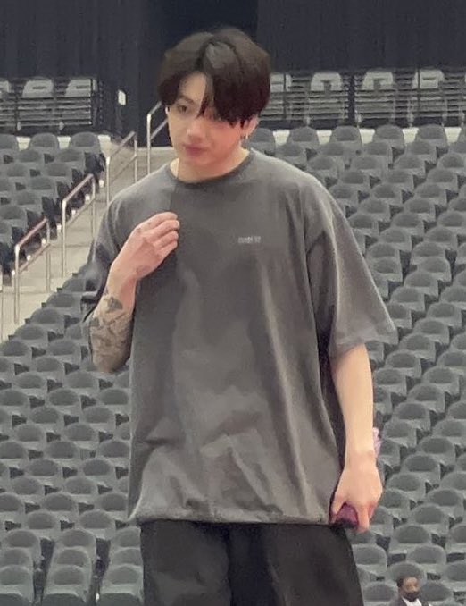jungkook during soundcheck
