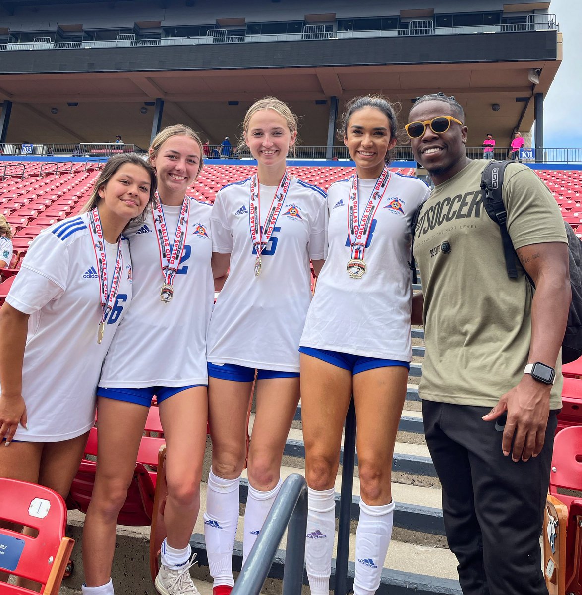 eptsoccer's tweet photo. “Champions see adversity as opportunity.”
@SolarECNL06 showed grit all week. Way to stay the course and seize the moment ladies. Congrats on defending your title. Back to back @dallascup champs. 🏆💯⚽️⚽️⚽️
#eptsolar #backtobackchamps #dallascup https://t.co/nGmbzLgNZN