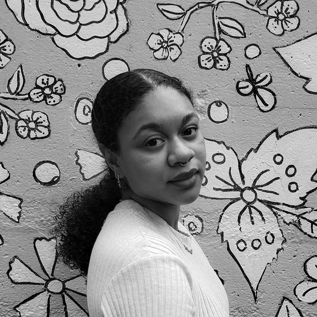 mplsdesignshow's tweet photo. Up next for student designers we have Ariel Cherry.

"I am a graphic designer and illustrator who is motivated by visually translating ideas and creating human-centered touchpoints."

#GraphicDesign #Minneapolis #web #print #minneapoliscollege https://t.co/3Gz6ZvofNR