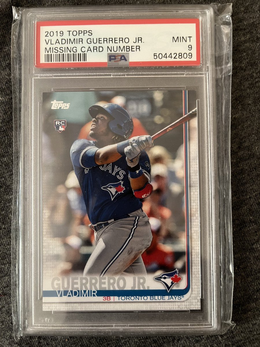 ValleyVlgCards's tweet photo. Starting at 8 pm est, I'm going to do a 48-hour #LotsOfDeals sale. Items will be listed in lots starting as low as $1. Anyone who retweets this &amp; is following by the end of the sale will be entered to win this PSA 9 Vladimir Guerrero Jr rookie card https://t.co/I0WE9iulPP